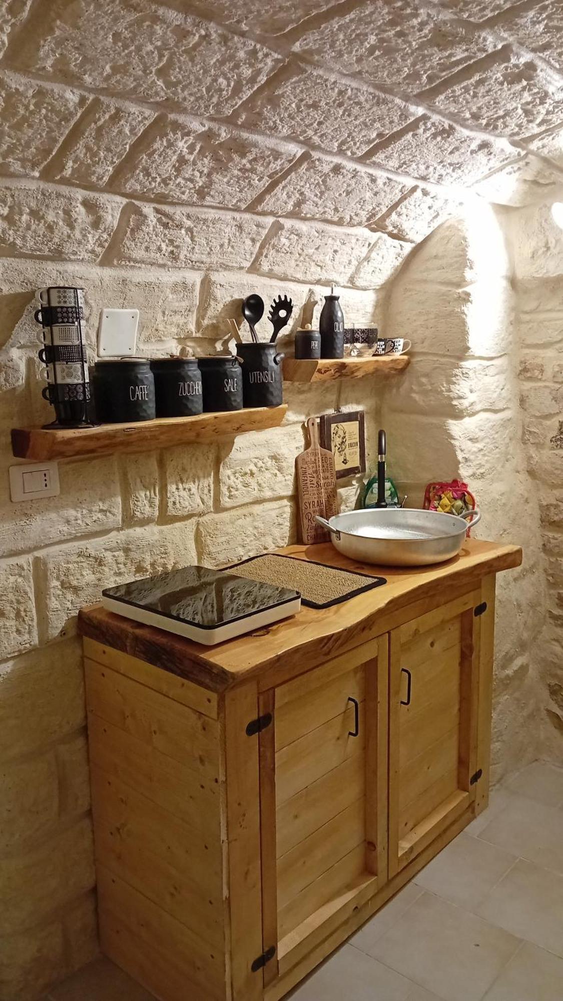 B & B La Grotta Bisceglie Eksteriør billede